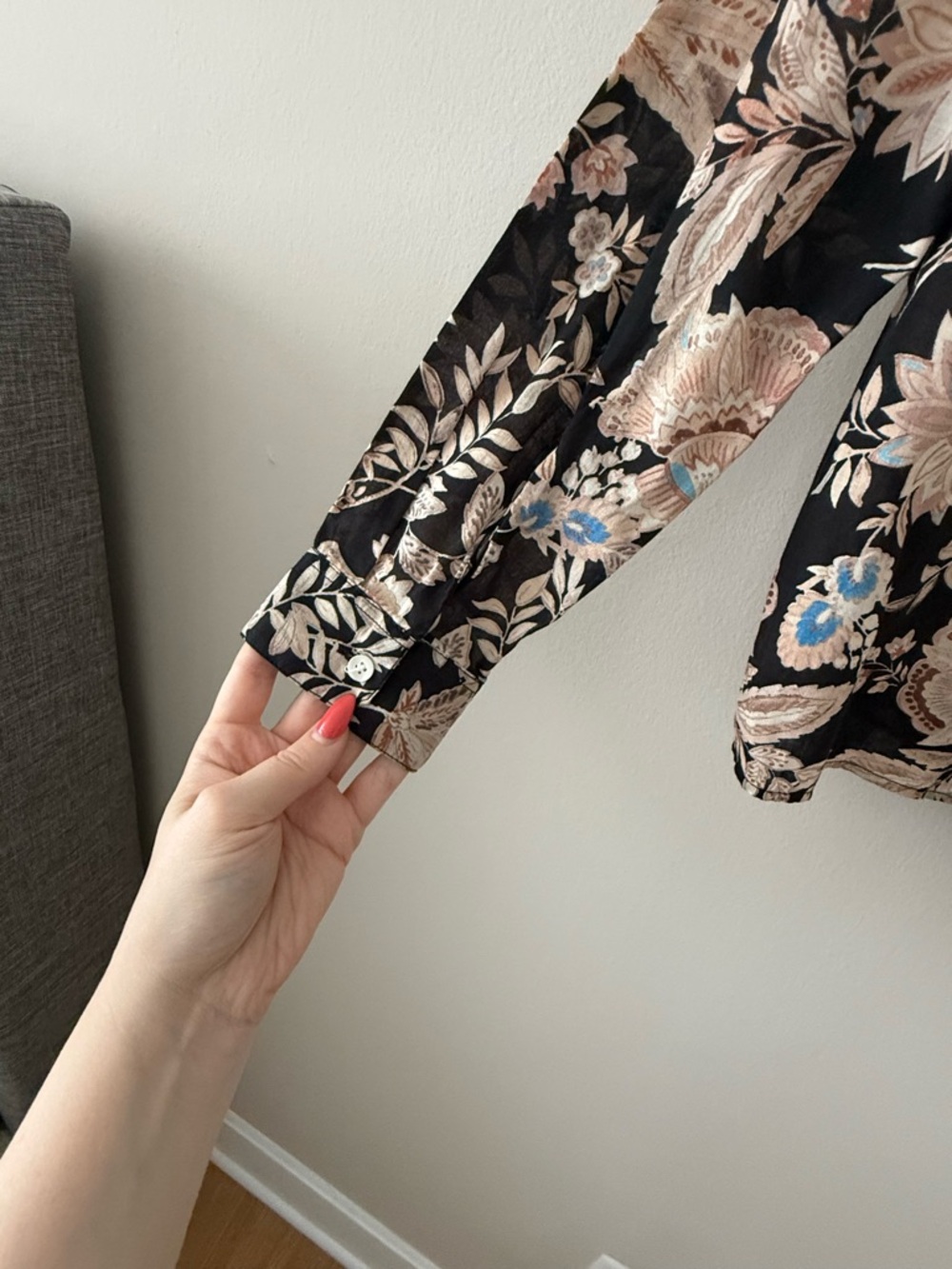 NWT - Sezane - Pierro Shirt - Black / Floral Print - Picture 9 of 11